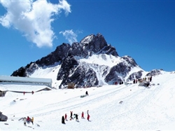 <豪云南>昆明+大理+丽江双飞双动6日游