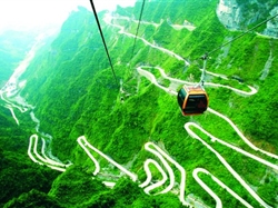 <一路湘西>长沙韶山黄龙洞张家界凤凰双动6日游